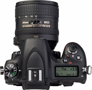 NIKON D750 + AF-S NIKKOR 24-85 MM 1:3.5-4.5 G ED VR